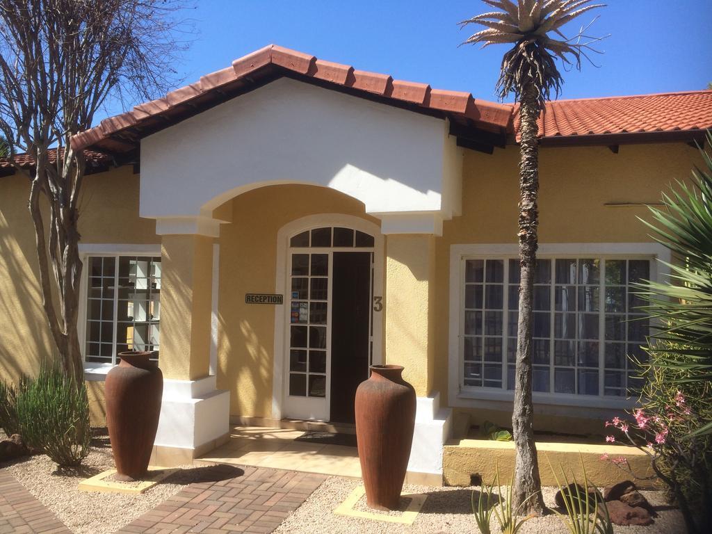 Auberge Guest Lodge Mbombela Екстериор снимка