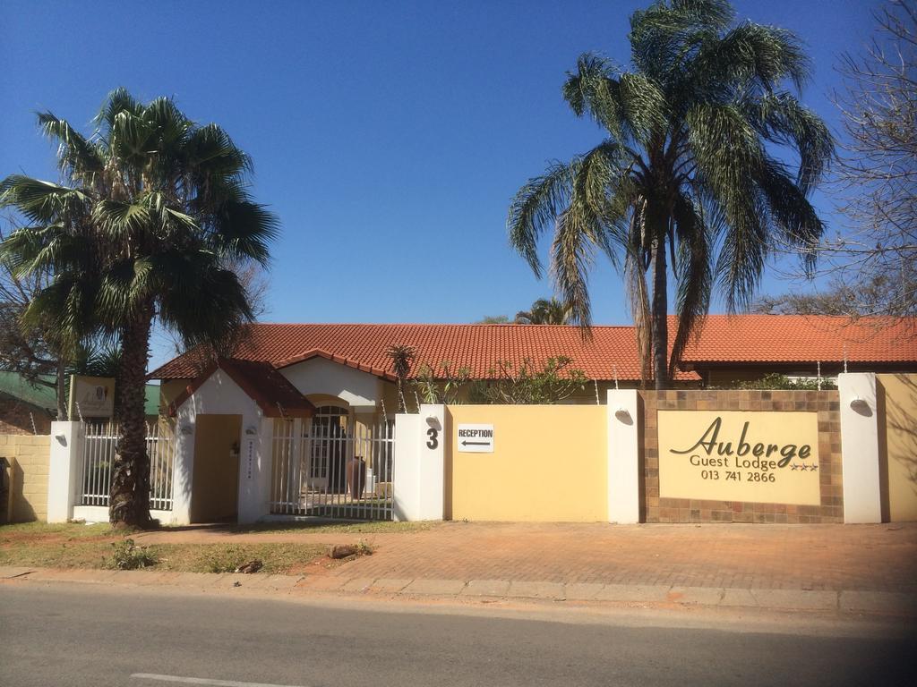 Auberge Guest Lodge Mbombela Екстериор снимка