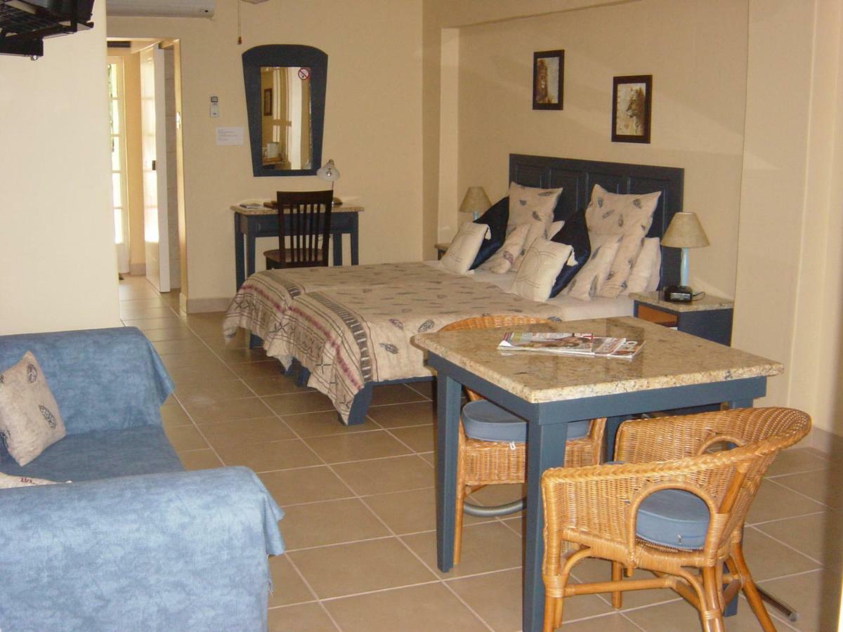 Auberge Guest Lodge Mbombela Екстериор снимка